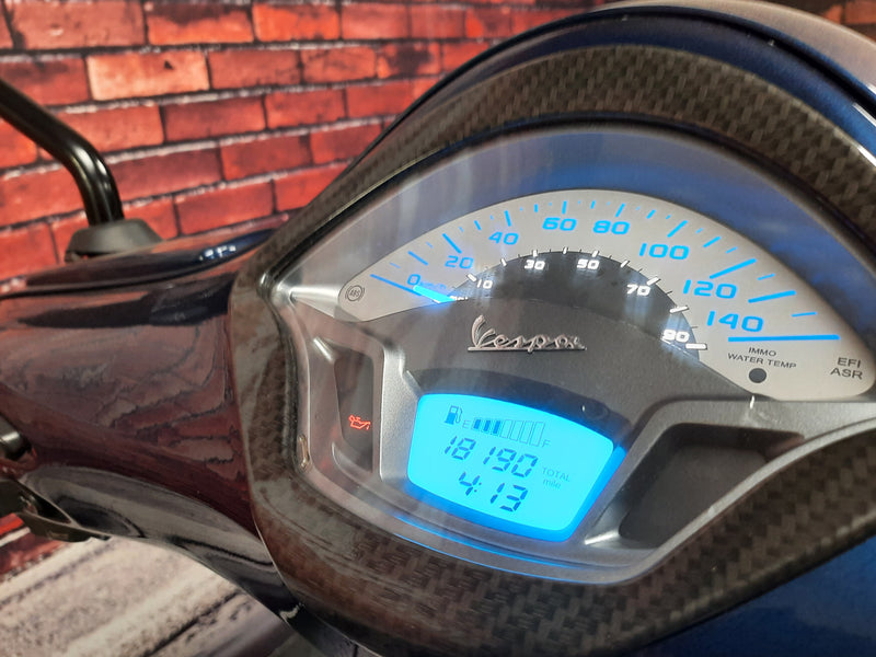 Vespa GTS300 2015 model blue