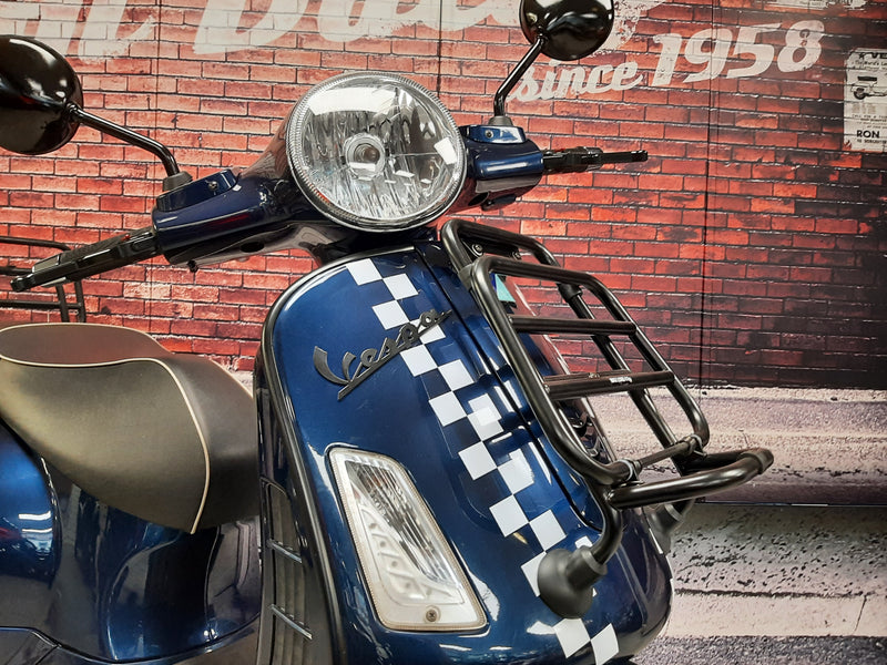 Vespa GTS300 2015 model blue